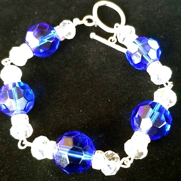 Hand Crafted Vintage Sapphire Crystal Rhinestone Bead Bracelet - Picture 5 of 16